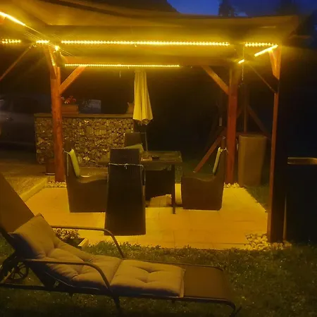 Chez Gigi 3* نينداز