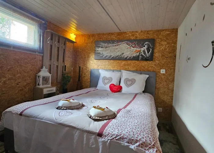 Chez Gigi Bed and Breakfast