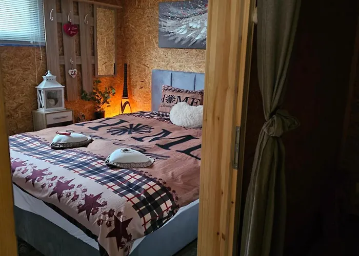 Chez Gigi Bed and Breakfast 3*