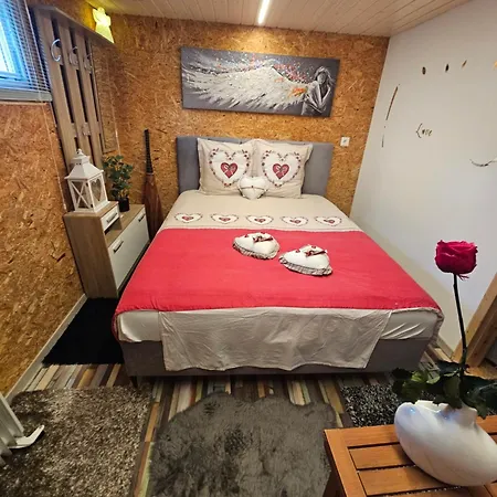 Chez Gigi Oda ve Kahvaltı Nendaz